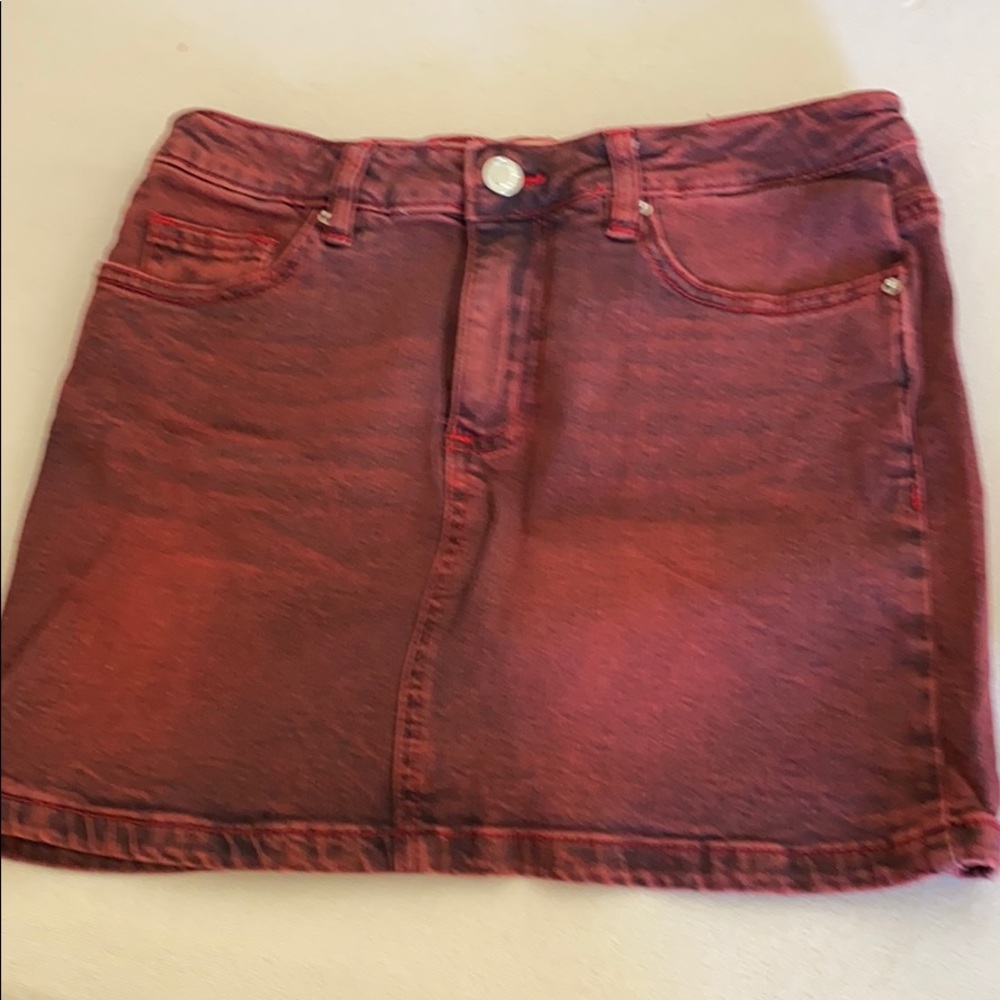 Women’s skirt